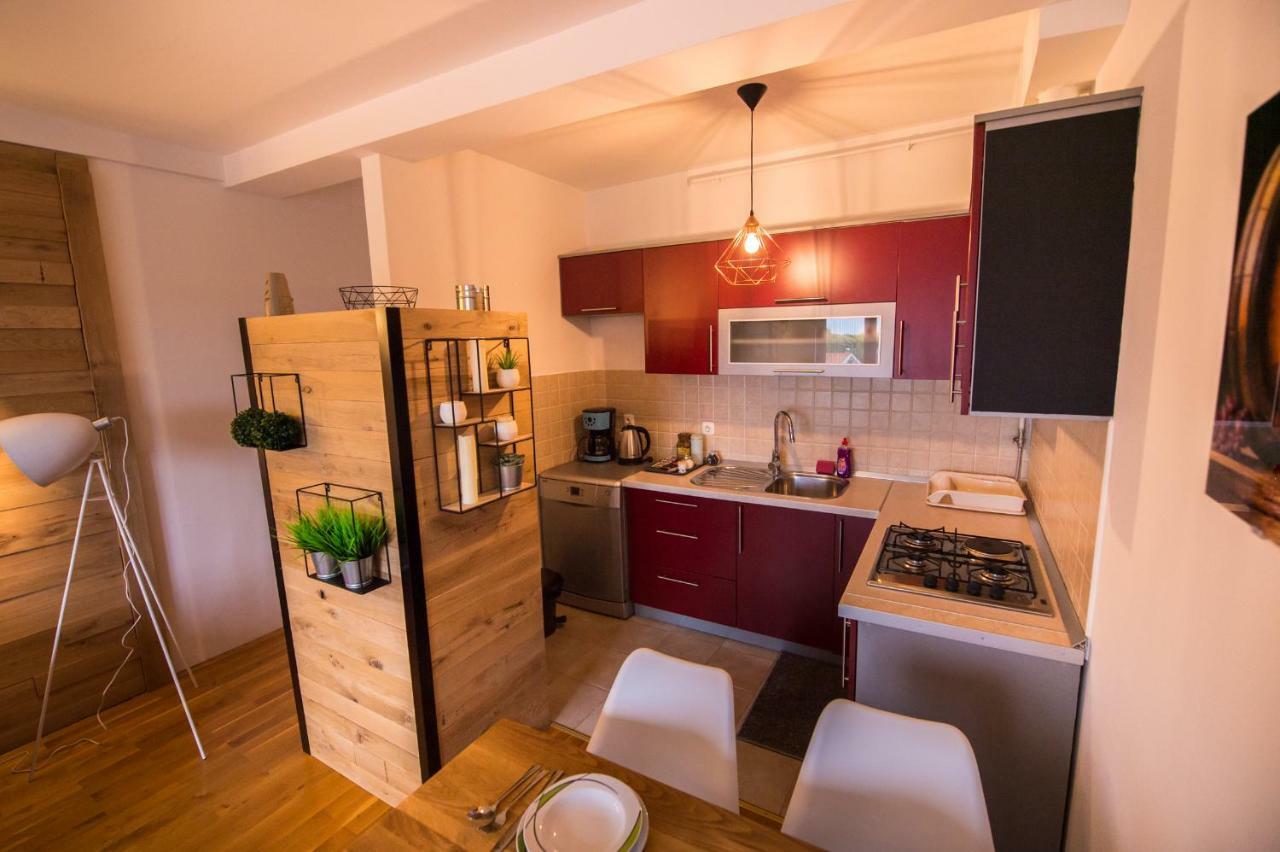Apartment Lamar - Entry With Pin 0 - 24H, Underground Parking Garage, Elevator Slavonski Brod Zewnętrze zdjęcie
